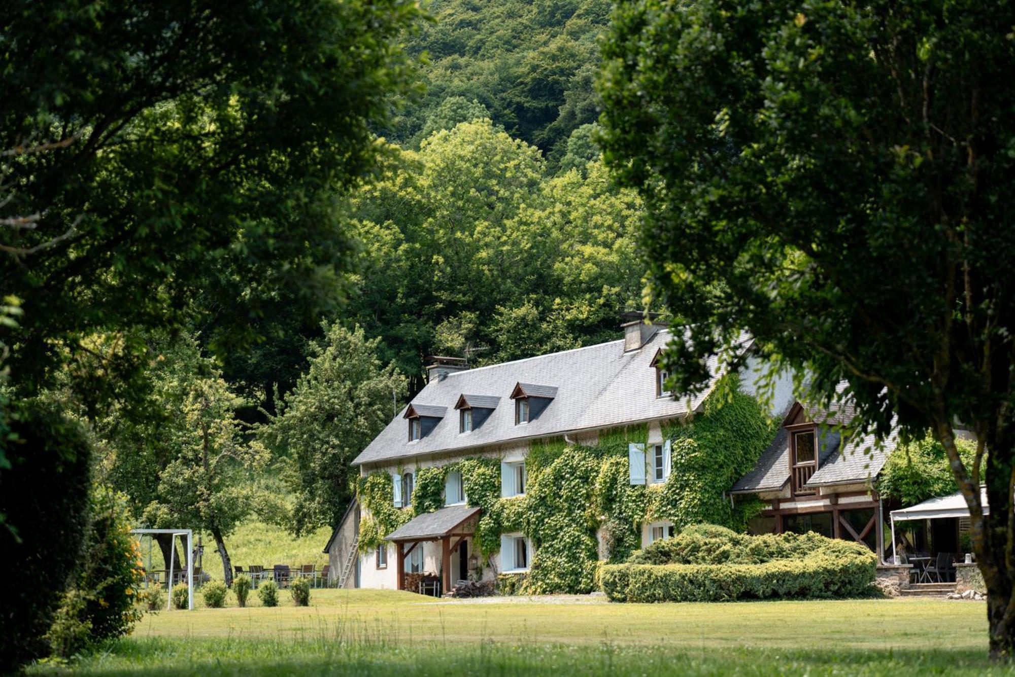 Hotel Domaine de Ramonjuan à Bagnères-de-Bigorre Extérieur photo